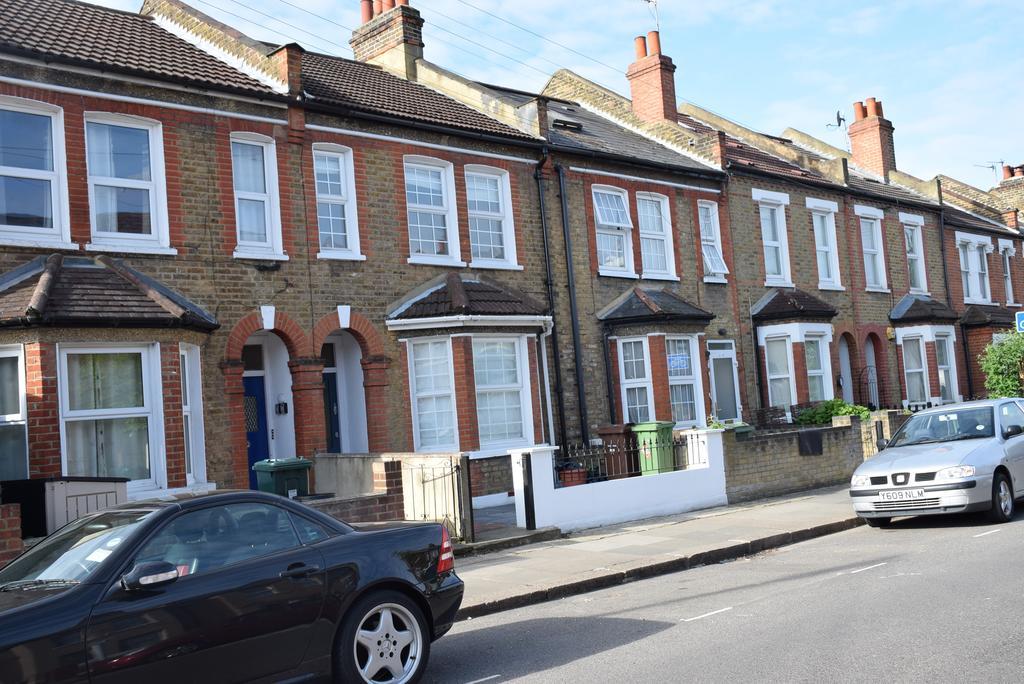 2 Bedroom Apartment, Fortescue Road London Bagian luar foto